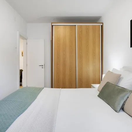 Apartamento Smart In Gaia, Cozy & Work-ready