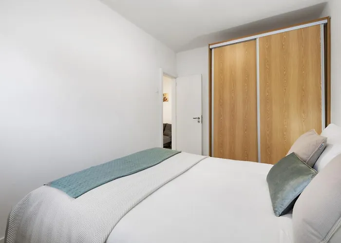 Smart In Gaia | Cozy & Work-ready Apartamento